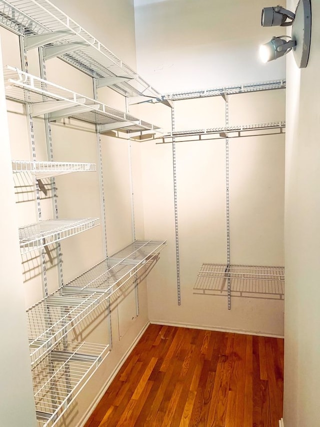 1530 S State St Unit 525, Chicago, IL 60605 - spacious closet featuring wood finished floors