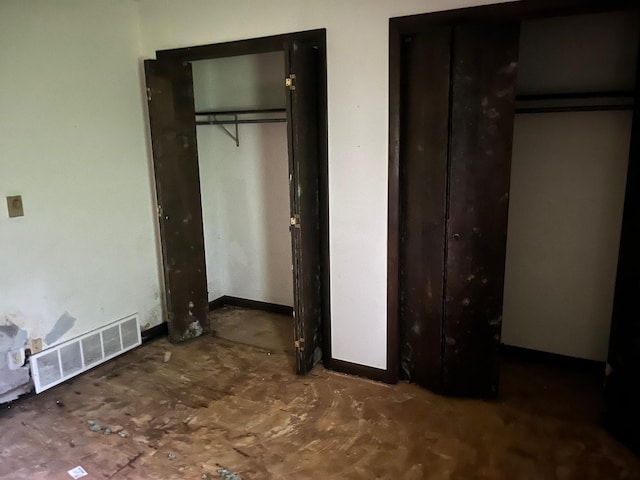 4528 1369th Rd, Earlville, IL 60518 - unfurnished bedroom featuring baseboards