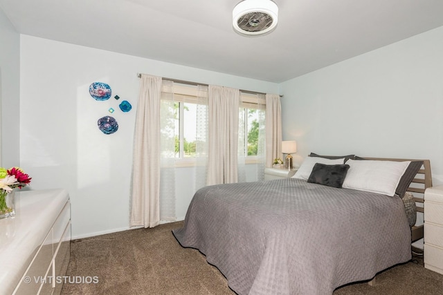 130 Aberdeen Ct, Geneva, IL 60134 - carpeted bedroom with baseboards
