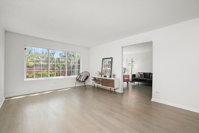 2569 Essex Dr, Northbrook, IL 60062 - living room featuring wood finished floors and baseboards