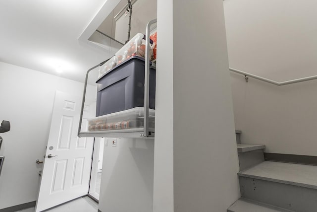 2164 Waterbury Ln W Unit 2164, Sycamore, IL 60178 - view of stairway