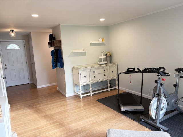 1487 Kathleen Way, Elk Grove Village, IL 60007 - exercise area featuring light wood-style flooring, recessed lighting, and crown molding