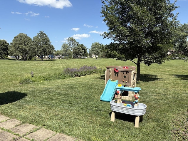 1487 Kathleen Way, Elk Grove Village, IL 60007 - view of home's community featuring a playground and a yard