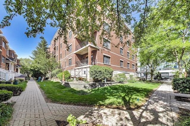 200 N Addison Ave Unit 306, Elmhurst, IL 60126 - view of building exterior