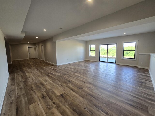 17-95 Lake Carroll Blvd, Lake Carroll, IL 61046 - unfurnished living room with dark wood-type flooring, recessed lighting, and baseboards