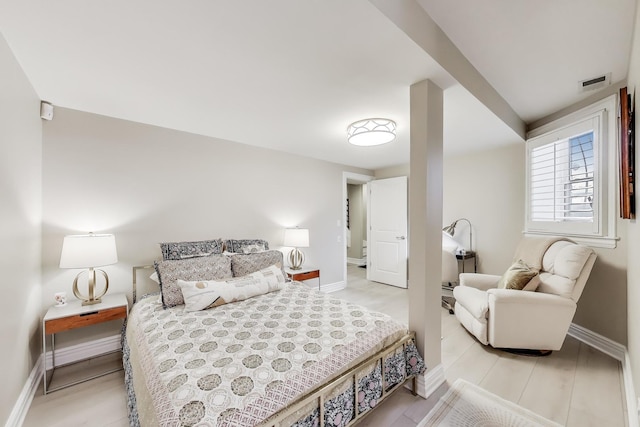 460 W Deming Pl Unit 1E, Chicago, IL 60614 - bedroom featuring baseboards and light wood-type flooring