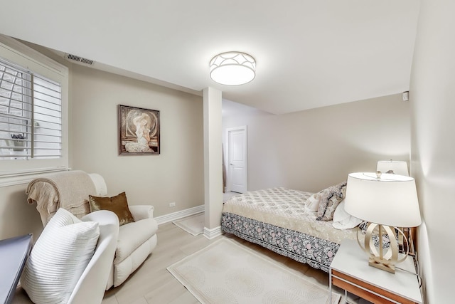 460 W Deming Pl Unit 1E, Chicago, IL 60614 - bedroom featuring baseboards and light wood-style floors