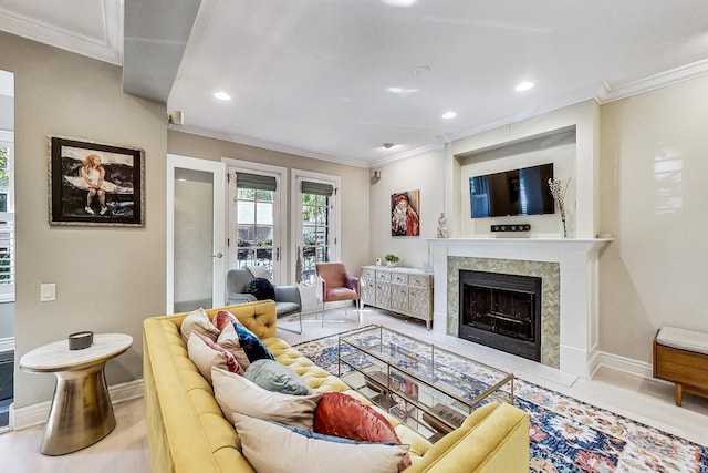 460 W Deming Pl Unit 1E, Chicago, IL 60614 - living area with crown molding, recessed lighting, baseboards, and a fireplace with flush hearth