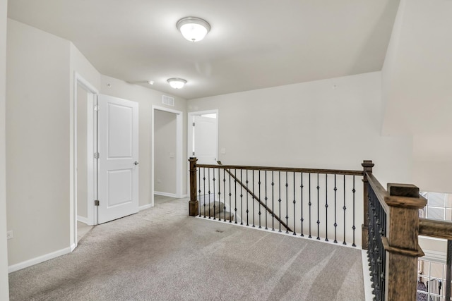 415 Highcroft Way, Lincolnshire, IL 60069 - hall featuring an upstairs landing, carpet, and baseboards