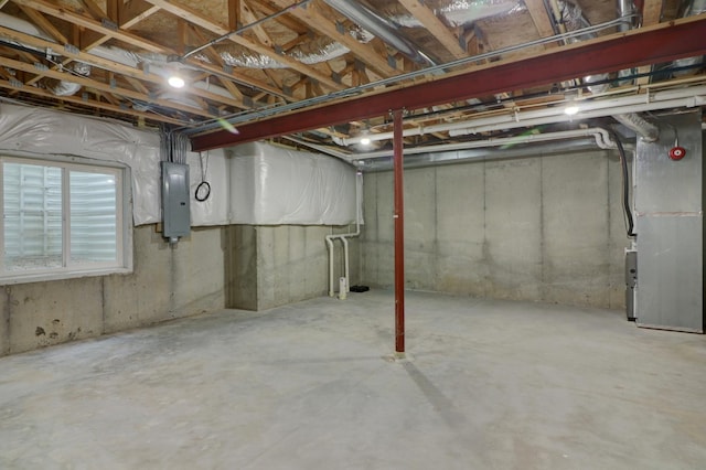 415 Highcroft Way, Lincolnshire, IL 60069 - unfinished basement featuring electric panel and heating unit