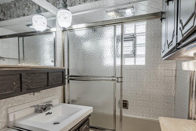 2535 Oak Park Ave, Berwyn, IL 60402 - full bath featuring combined bath / shower with glass door and vanity