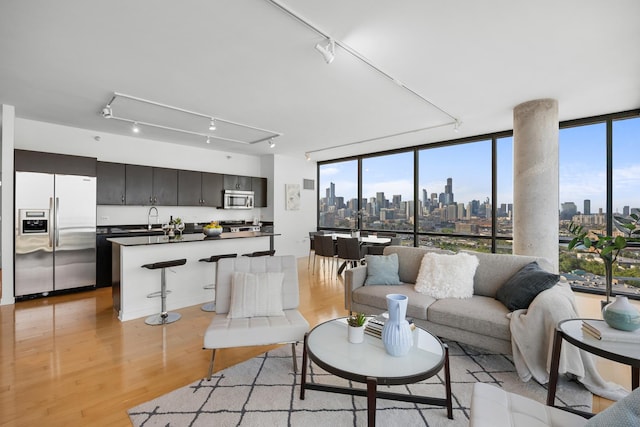 860 W Blackhawk St Unit 2102, Chicago, IL 60642 - photo 2