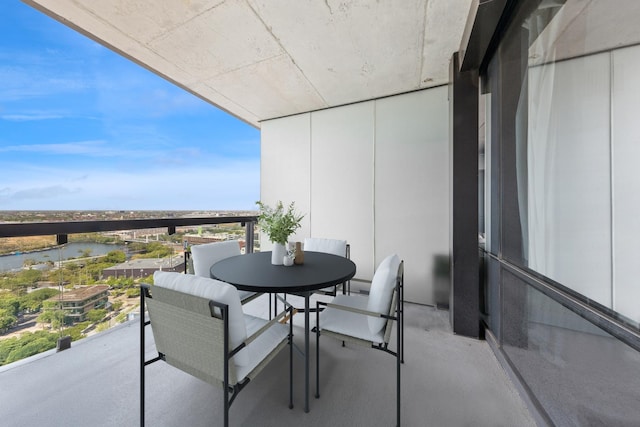 860 W Blackhawk St Unit 2102, Chicago, IL 60642 - balcony with a water view