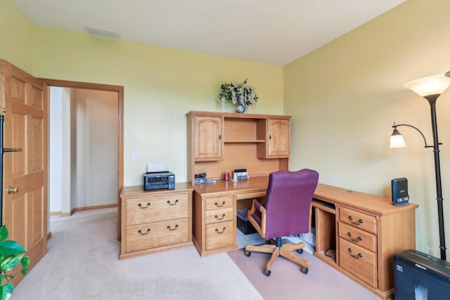 8610 Pebble Creek Ct, Wonder Lake, IL 60097 - office space featuring light carpet and baseboards