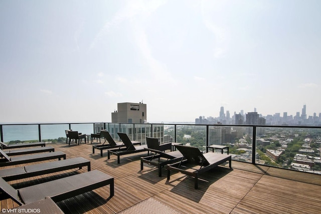 2400 N Lakeview Ave Unit 1108, Chicago, IL 60614 - wooden terrace with a skyline view