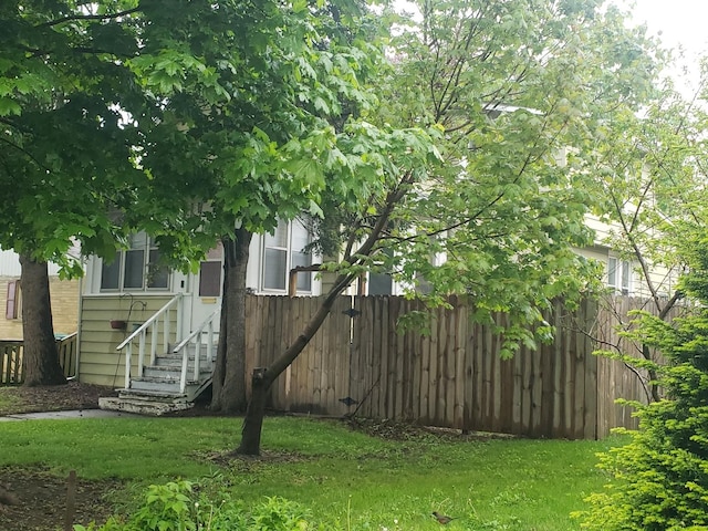 2903 Gideon Ave, Zion, IL 60099 - view of yard