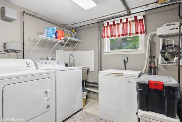 4N671 Petersdorf Rd, West Chicago, IL 60185 - laundry room featuring washing machine and clothes dryer