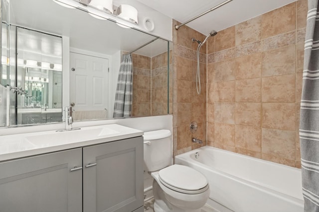 711 W Gordon Ter Unit 117, Chicago, IL 60613 - full bathroom with shower / tub combo, vanity, and toilet