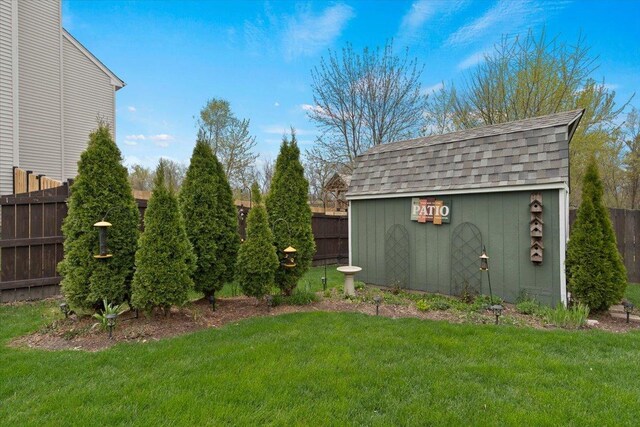 605 Acorn Ct, Antioch, IL 60002 - view of yard