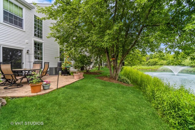 128 Pembroke Cir, Lake Bluff, IL 60044 - photo 22