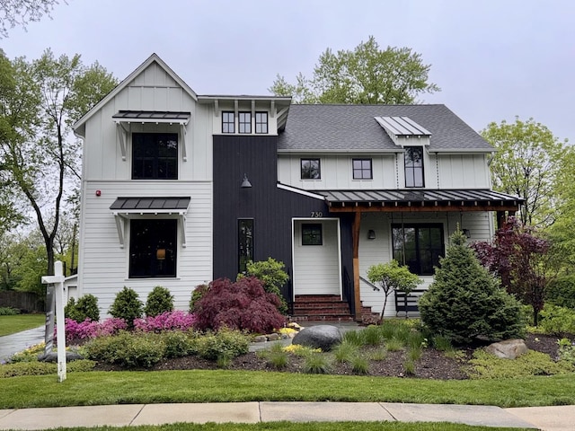 730 Mckinley Ave, Libertyville, IL 60048 - photo 1