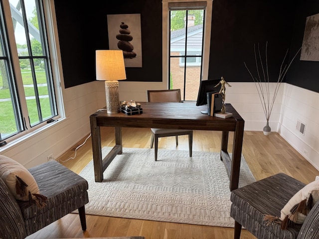 730 Mckinley Ave, Libertyville, IL 60048 - photo 5
