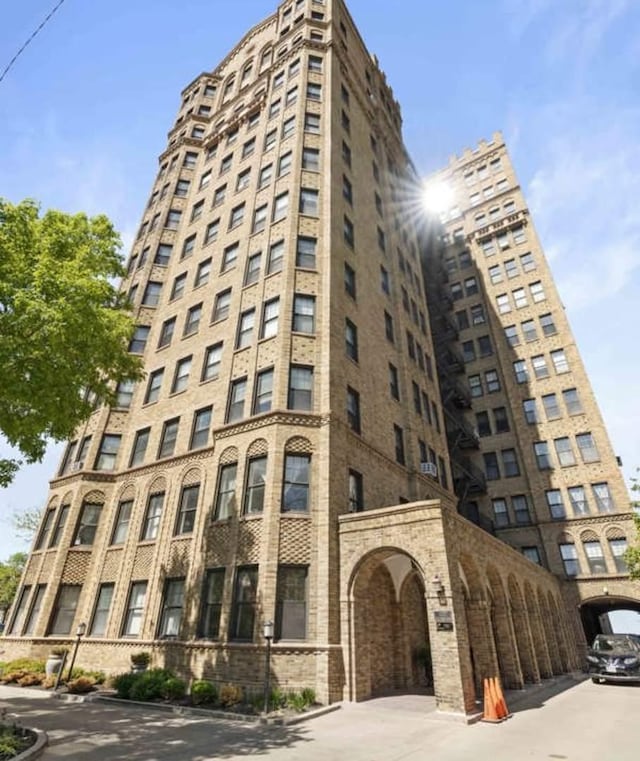 7321 S S Shore Dr Unit 11-B, Chicago, IL 60649 - view of property