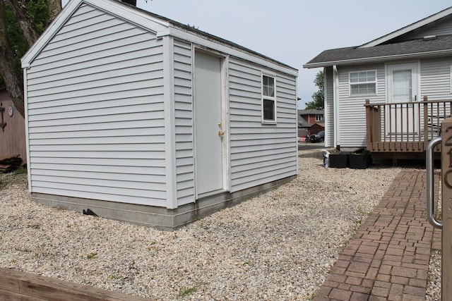 view of outbuilding