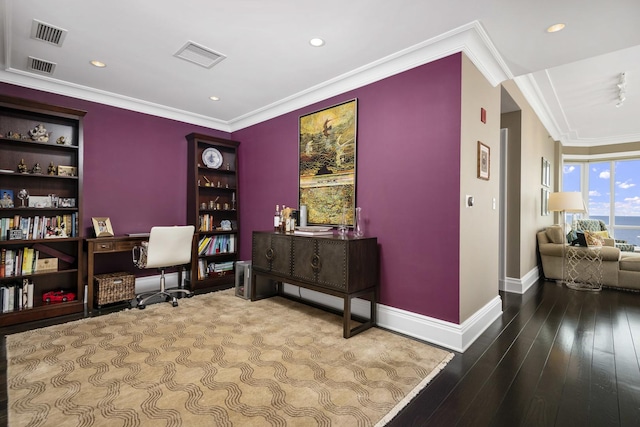 2550 N Lakeview Ave Unit S2005, Chicago, IL 60614 - office space with baseboards, crown molding, wood finished floors, and recessed lighting