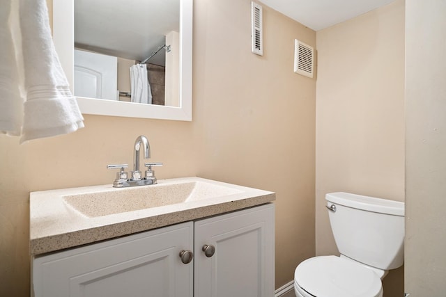 1000 S Ahrens Ave, Lombard, IL 60148 - bathroom with vanity and toilet