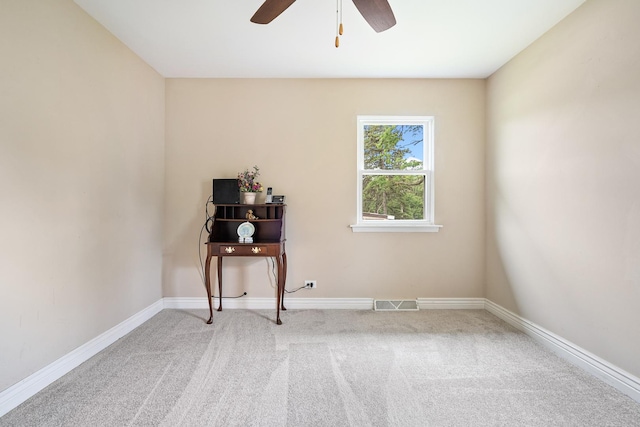 1000 S Ahrens Ave, Lombard, IL 60148 - empty room with a ceiling fan and carpet