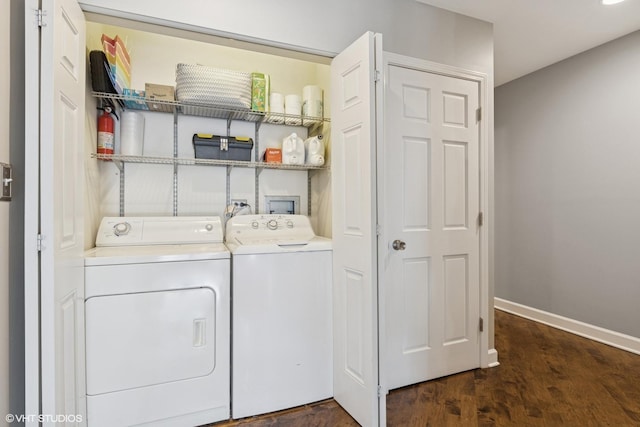 2523 N Halsted St Unit 2, Chicago, IL 60614 - laundry area featuring washer and dryer, baseboards, and dark wood-style flooring