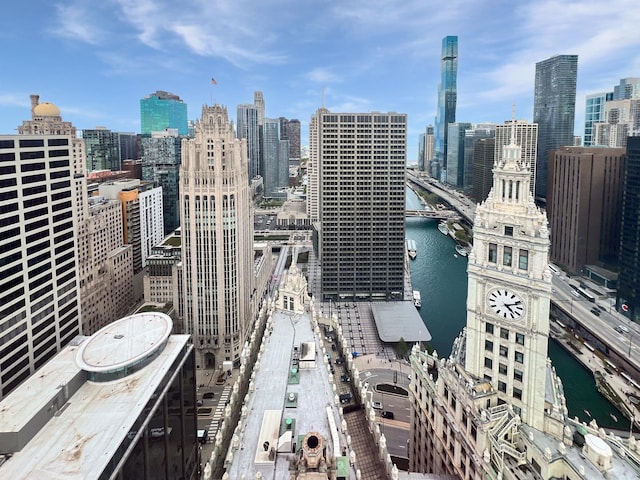 405 N Wabash Ave Unit 4308, Chicago, IL 60611 - view of city skyline featuring a notable bridge and a nearby body of water