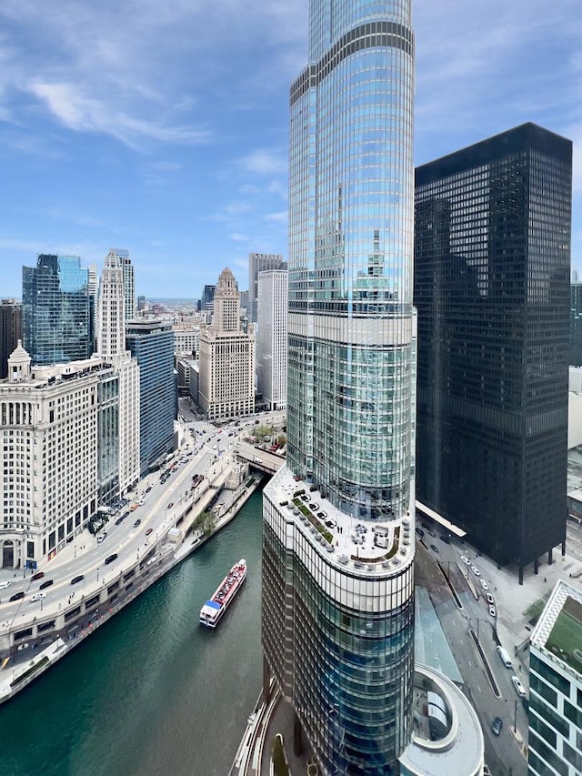 405 N Wabash Ave Unit 4308, Chicago, IL 60611 - skyline view with a large body of water