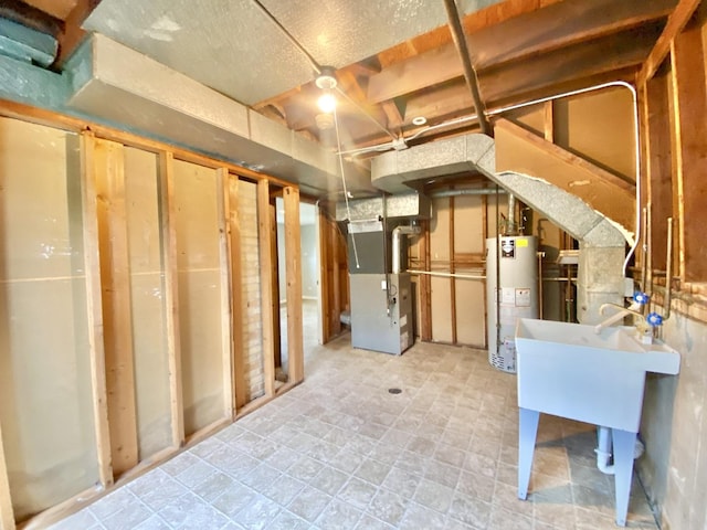 332 Gentry St, Park Forest, IL 60466 - unfinished basement with water heater and heating unit