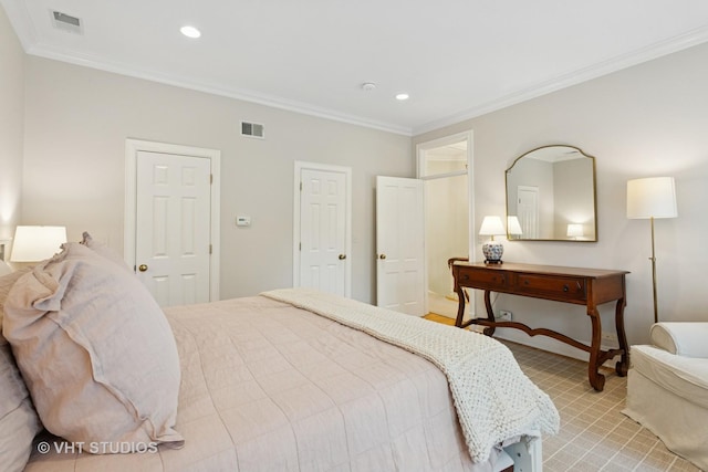 1224 Hinman Ave, Evanston, IL 60202 - bedroom with crown molding, recessed lighting, and baseboards