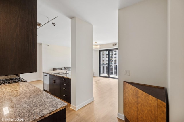 451 W Huron St Unit 910, Chicago, IL 60610 - photo 16