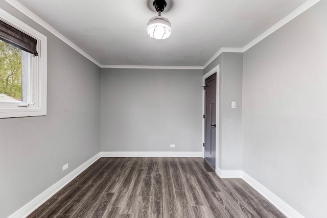 328 Nassau St, Park Forest, IL 60466 - unfurnished room featuring wood finished floors, baseboards, and ornamental molding