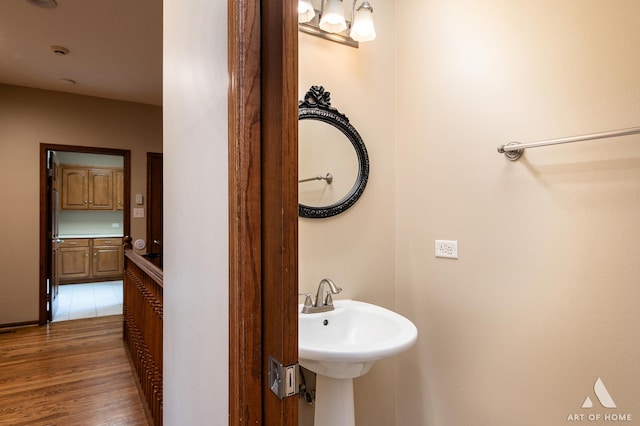 10801 Jillian Rd, Orland Park, IL 60467 - bathroom with wood finished floors and a sink