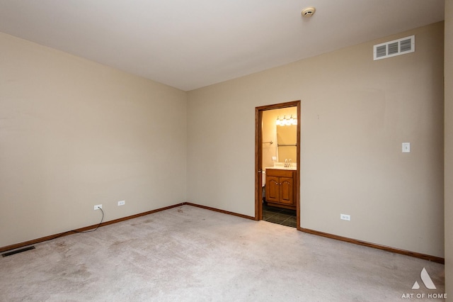 10801 Jillian Rd, Orland Park, IL 60467 - carpeted spare room featuring baseboards, a smoke detector, and a sink