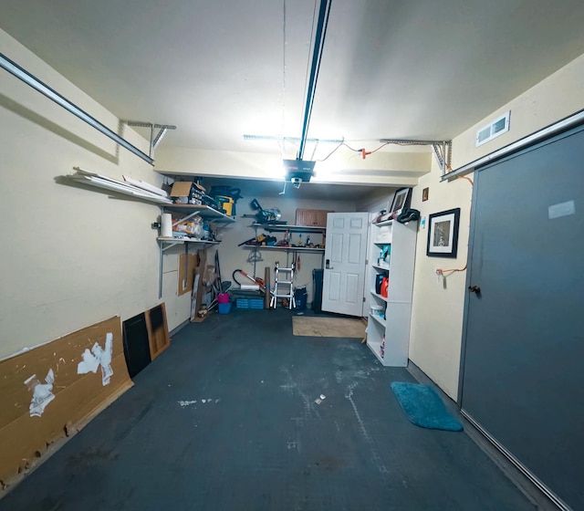 9352 Sunrise Ln Unit B1, Orland Park, IL 60462 - garage with a garage door opener