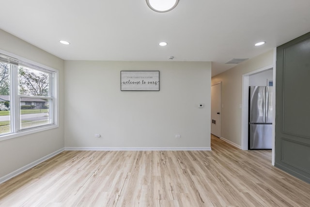 16228 Sussex Ave, Markham, IL 60428 - unfurnished room featuring baseboards, light wood-type flooring, and recessed lighting