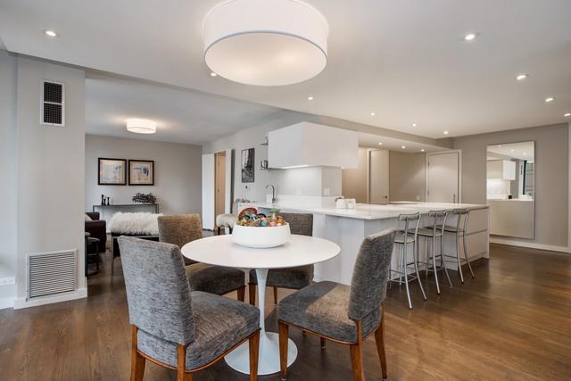 200 E Delaware Pl Unit 18F, Chicago, IL 60611 - dining space with dark wood-type flooring, recessed lighting, and baseboards