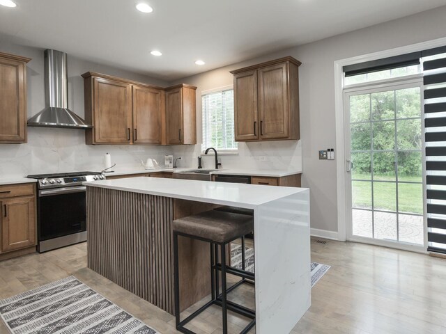 879 Oak Ridge Blvd, Elgin, IL 60120 - photo 12