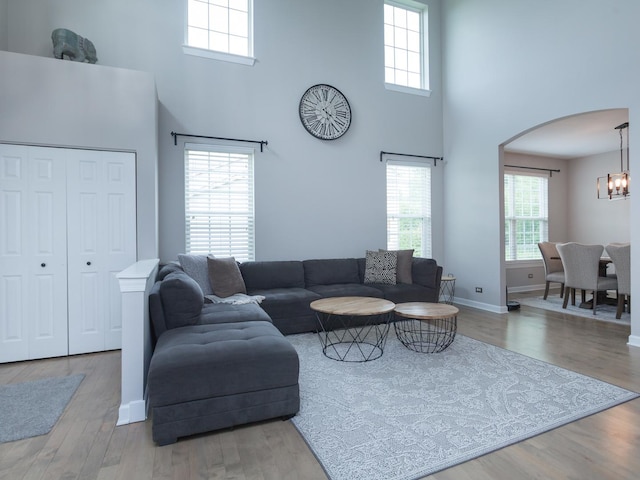 879 Oak Ridge Blvd, Elgin, IL 60120 - photo 4