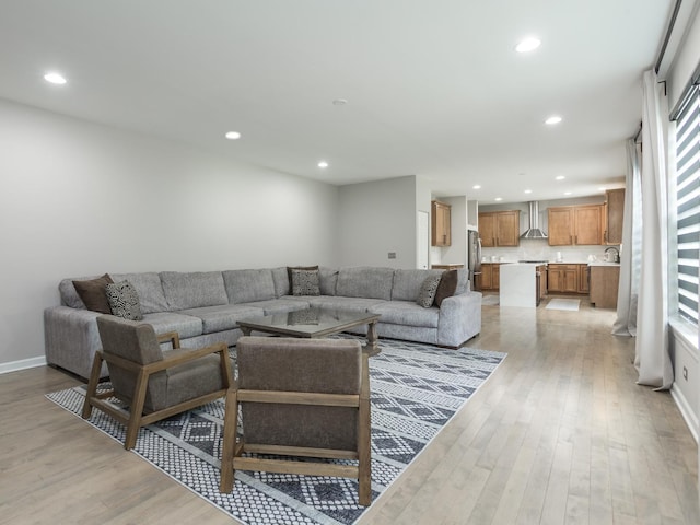 879 Oak Ridge Blvd, Elgin, IL 60120 - photo 9
