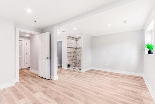 337 W 106th Pl, Chicago, IL 60628 - spare room featuring light wood-style floors, recessed lighting, and baseboards