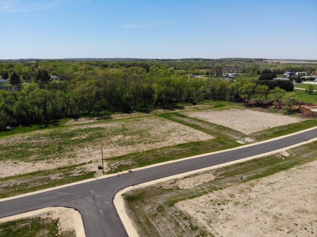 3410 W Creekview Ln, Beloit, WI 53511