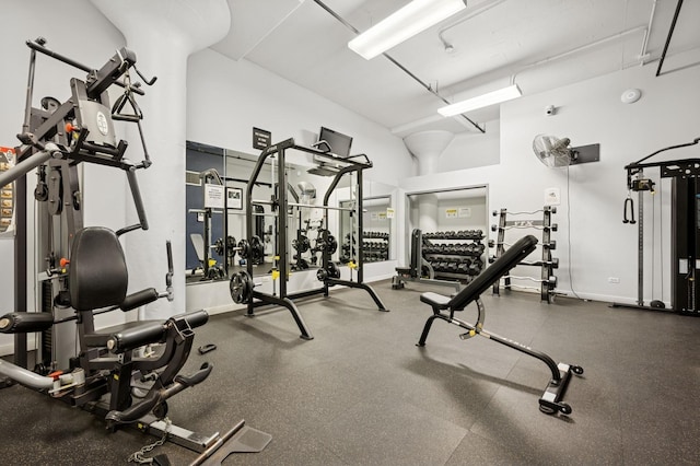 1224 W Van Buren Ave Unit 416, Chicago, IL 60607 - view of gym