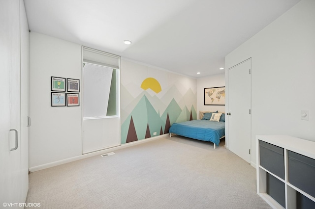 938 Old Green Bay Rd, Winnetka, IL 60093 - carpeted bedroom with baseboards and recessed lighting